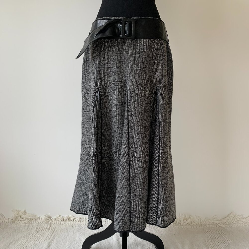 Laura Petites Lucien Daunois Collection Grey Mermaid Skirt with Belt - Size 10